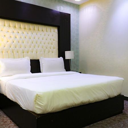 Diyafat Al Saada Serviced Apartments - Ishbillia リヤード エクステリア 写真